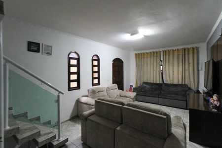 Casa à venda com 360m², 3 quartos e 2 vagasSala