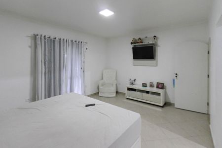 Casa à venda com 360m², 3 quartos e 2 vagasSuíte