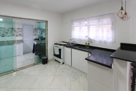 Casa à venda com 360m², 3 quartos e 2 vagasCozinha