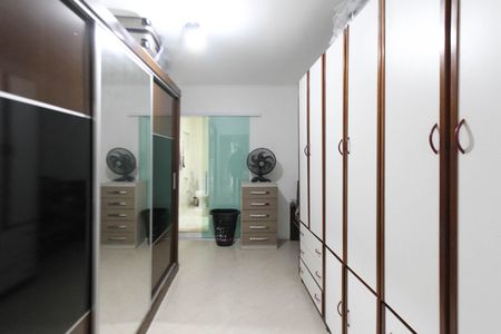 Casa à venda com 360m², 3 quartos e 2 vagasSuíte Closet