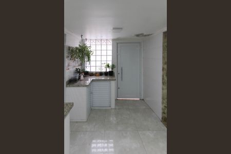 Casa à venda com 360m², 3 quartos e 2 vagasÁrea de Serviço