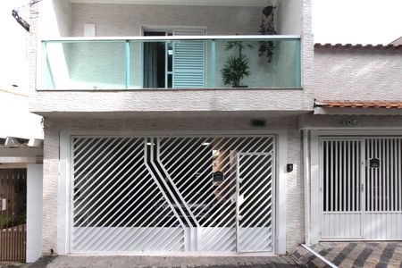 Casa à venda com 360m², 3 quartos e 2 vagasFachada