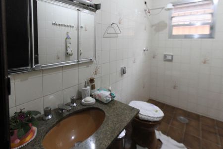 Casa à venda com 360m², 3 quartos e 2 vagasLavabo