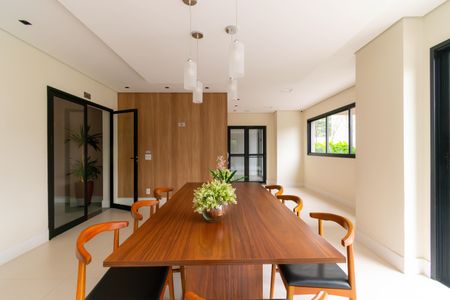 Apartamento à venda com 80m², 2 quartos e 1 vagaÁrea comum - Salão de festas