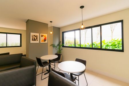 Apartamento à venda com 80m², 2 quartos e 1 vagaÁrea comum - Office
