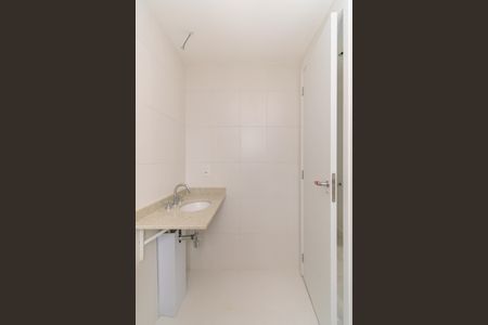 Apartamento à venda com 80m², 2 quartos e 1 vagaBanheiro da Suíte