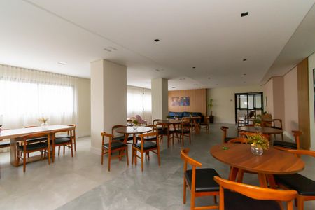 Apartamento à venda com 80m², 2 quartos e 1 vagaÁrea comum - Salão de festas