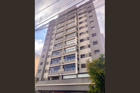 Apartamento à venda com 80m², 2 quartos e 1 vagaFachada