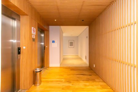 Apartamento à venda com 80m², 2 quartos e 1 vagaÁrea comum - Hall Social