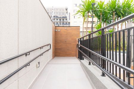 Apartamento à venda com 80m², 2 quartos e 1 vagaÁrea comum - Piscina