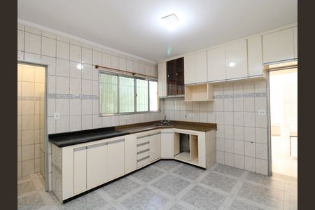 Casa para alugar com 250m², 2 quartos e 1 vagaCozinha