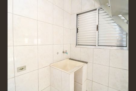 Casa para alugar com 250m², 2 quartos e 1 vagaÁrea de Serviço