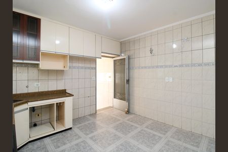 Casa para alugar com 250m², 2 quartos e 1 vagaCozinha