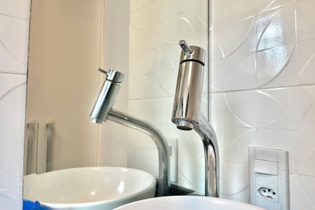 Casa à venda com 201m², 4 quartos e 2 vagas Casa à venda com 201m², 4 quartos e 2 vagasBanheiro da Suíte