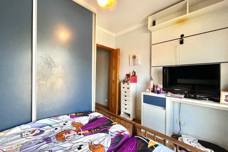 Casa à venda com 201m², 4 quartos e 2 vagas Casa à venda com 201m², 4 quartos e 2 vagasQuarto 3