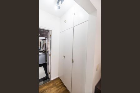 Casa de condomínio à venda com 485m², 3 quartos e 6 vagasCloset da suíte