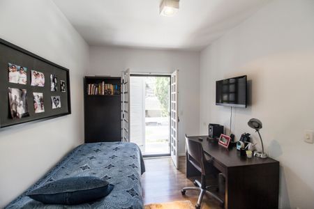 Casa de condomínio à venda com 485m², 3 quartos e 6 vagasSuíte 1