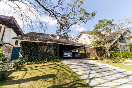 Casa de condomínio à venda com 485m², 3 quartos e 6 vagasGaragem