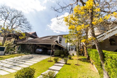 Casa de condomínio à venda com 485m², 3 quartos e 6 vagasGaragem