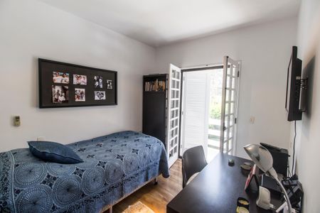 Casa de condomínio à venda com 485m², 3 quartos e 6 vagasSuíte 1