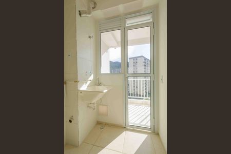 Apartamento à venda com 60m², 3 quartos e 1 vagaÁrea de Serviço