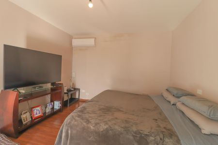 Casa de condomínio à venda com 6000m², 7 quartos e 4 vagasSuíte