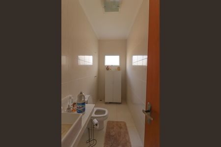 Casa de condomínio à venda com 6000m², 7 quartos e 4 vagasCasa 2 - Banheiro