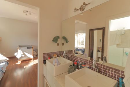 Casa de condomínio à venda com 6000m², 7 quartos e 4 vagasBanheiro 3