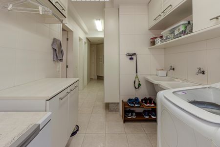 Apartamento à venda com 200m², 4 quartos e 4 vagasÁrea de Serviço