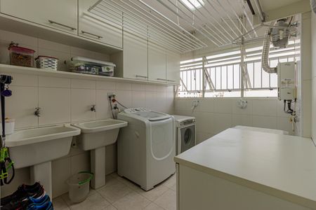 Apartamento à venda com 200m², 4 quartos e 4 vagasÁrea de Serviço