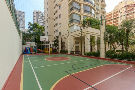 Apartamento à venda com 200m², 4 quartos e 4 vagasÁrea de Serviço - Quadra