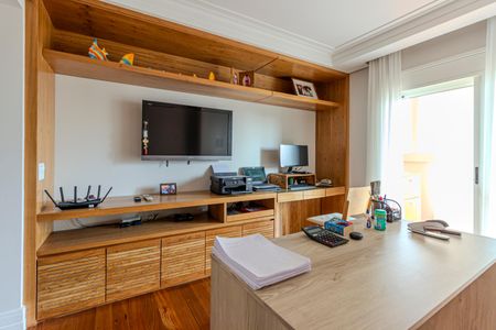 Apartamento à venda com 200m², 4 quartos e 4 vagasQuarto