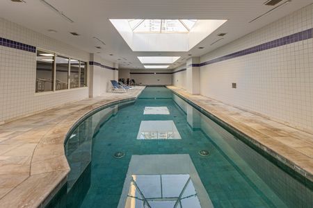 Apartamento à venda com 200m², 4 quartos e 4 vagasÁrea comum - Piscina