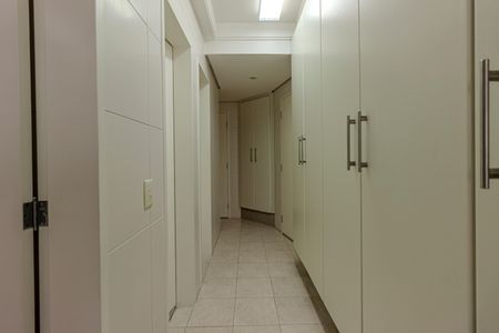 Apartamento à venda com 200m², 4 quartos e 4 vagasÁrea de Serviço