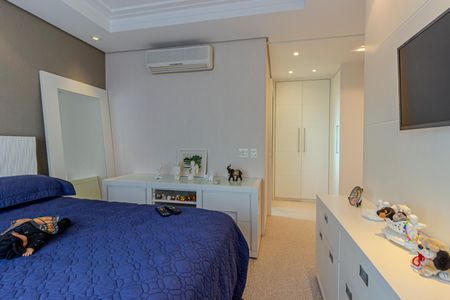 Apartamento à venda com 200m², 4 quartos e 4 vagasSuíte 1