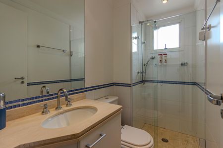 Apartamento à venda com 200m², 4 quartos e 4 vagasBanheiro da Suíte 3