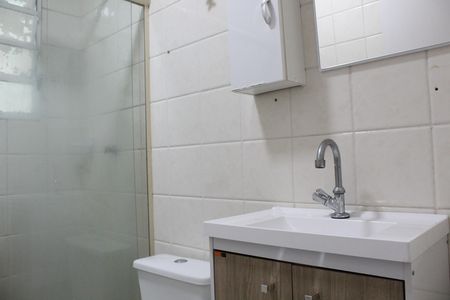 Casa de condomínio para alugar com 70m², 2 quartos e 2 vagasBanheiro