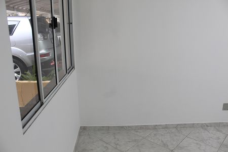 Casa de condomínio para alugar com 70m², 2 quartos e 2 vagasSala