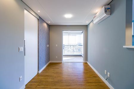 Apartamento para alugar com 55m², 2 quartos e 1 vagaSala