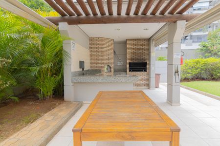 Apartamento para alugar com 55m², 2 quartos e 1 vagaÁrea comum