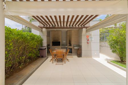 Apartamento para alugar com 55m², 2 quartos e 1 vagaÁrea comum