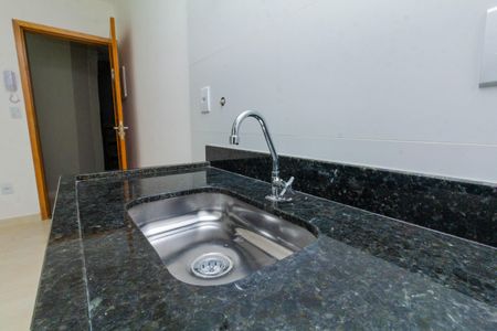 Apartamento à venda com 40m², 2 quartos e sem vaga Apartamento à venda com 40m², 2 quartos e sem vagaSala e Cozinha
