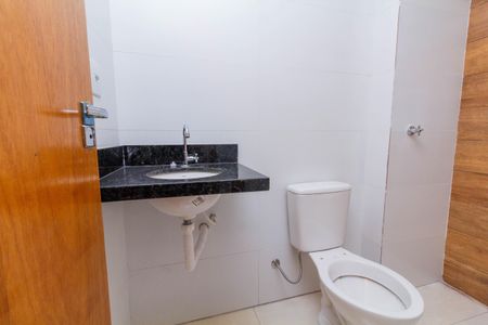 Apartamento à venda com 40m², 2 quartos e sem vaga Apartamento à venda com 40m², 2 quartos e sem vagaBanheiro