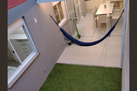 Apartamento à venda com 70m², 2 quartos e 1 vaga Apartamento à venda com 70m², 2 quartos e 1 vagaSacada