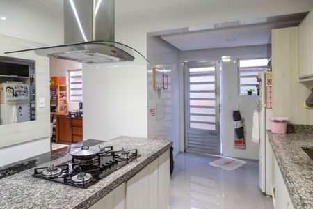 Casa à venda com 220m², 4 quartos e 3 vagas Casa à venda com 220m², 4 quartos e 3 vagasCozinha