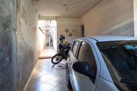 Casa à venda com 220m², 4 quartos e 3 vagas Casa à venda com 220m², 4 quartos e 3 vagasGaragem