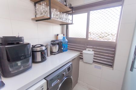 Apartamento para alugar com 63m², 3 quartos e 1 vagaÁrea de Serviço