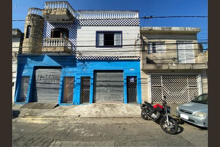 Casa para alugar com 45m², 1 quarto e sem vaga Casa para alugar com 45m², 1 quarto e sem vagaFachada