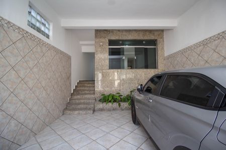 Casa à venda com 157m², 3 quartos e 2 vagas Casa à venda com 157m², 3 quartos e 2 vagasGaragem