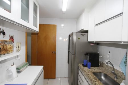 Apartamento para alugar com 124m², 2 quartos e 2 vagasCozinha